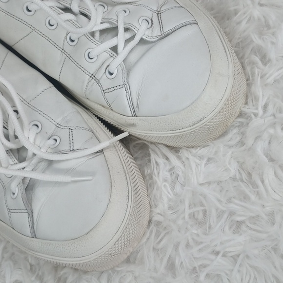 GIVENCHY SNEAKERS - Picture 9 of 13